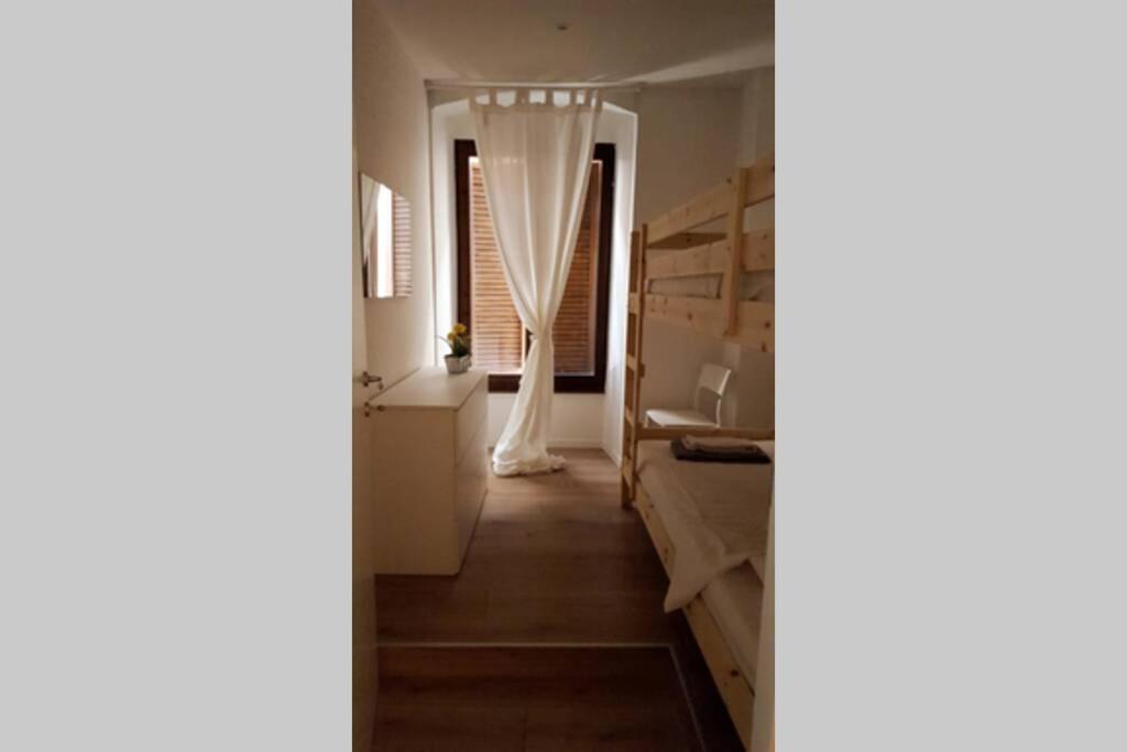 Appartamento Sunrise - Centro Storico N2 ريفا ديل غاردا المظهر الخارجي الصورة